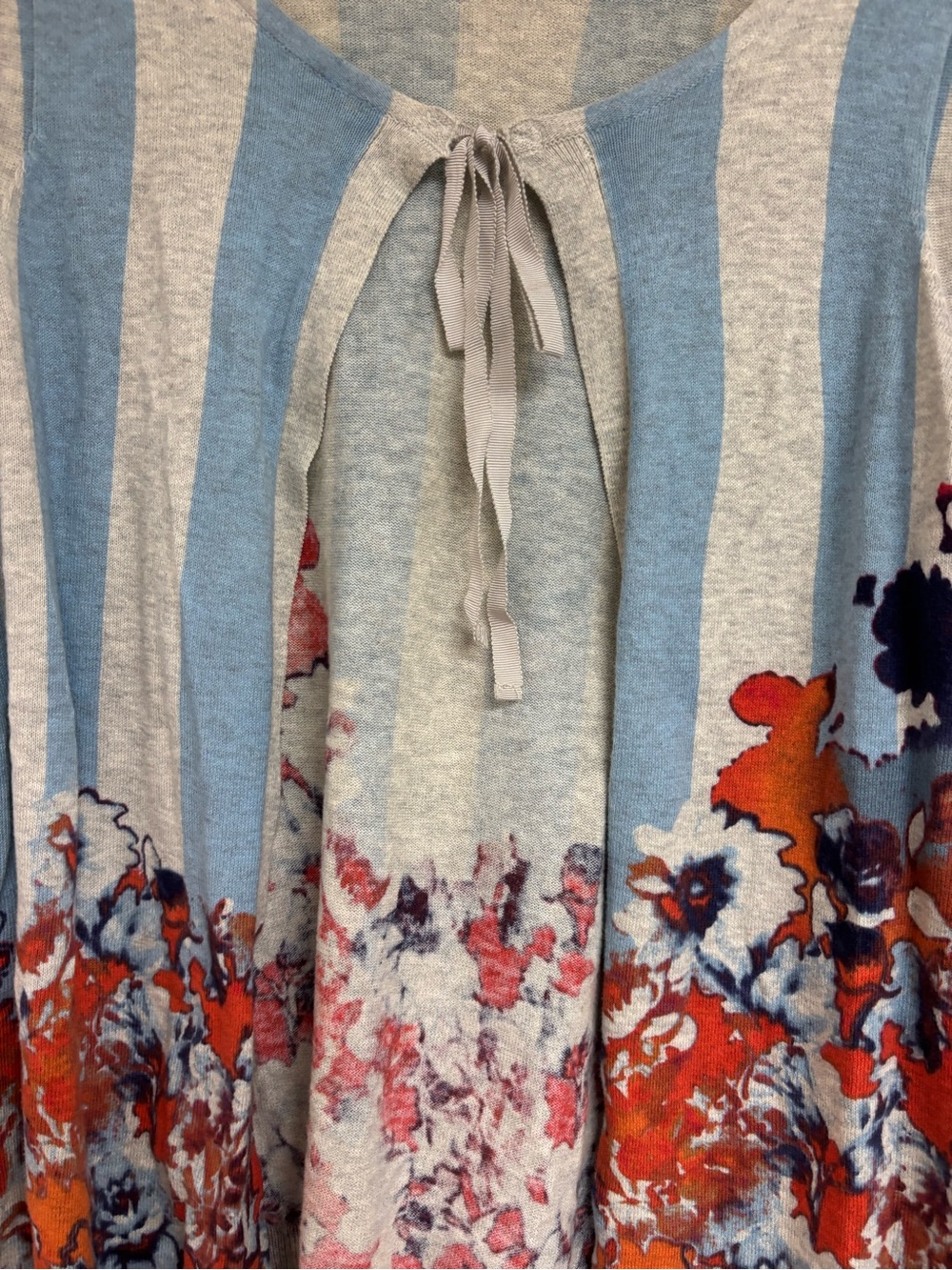 Vera Wang Blue & Gray Striped Long-Sleeve Top with Orange Floral Border - Picture 4 of 6